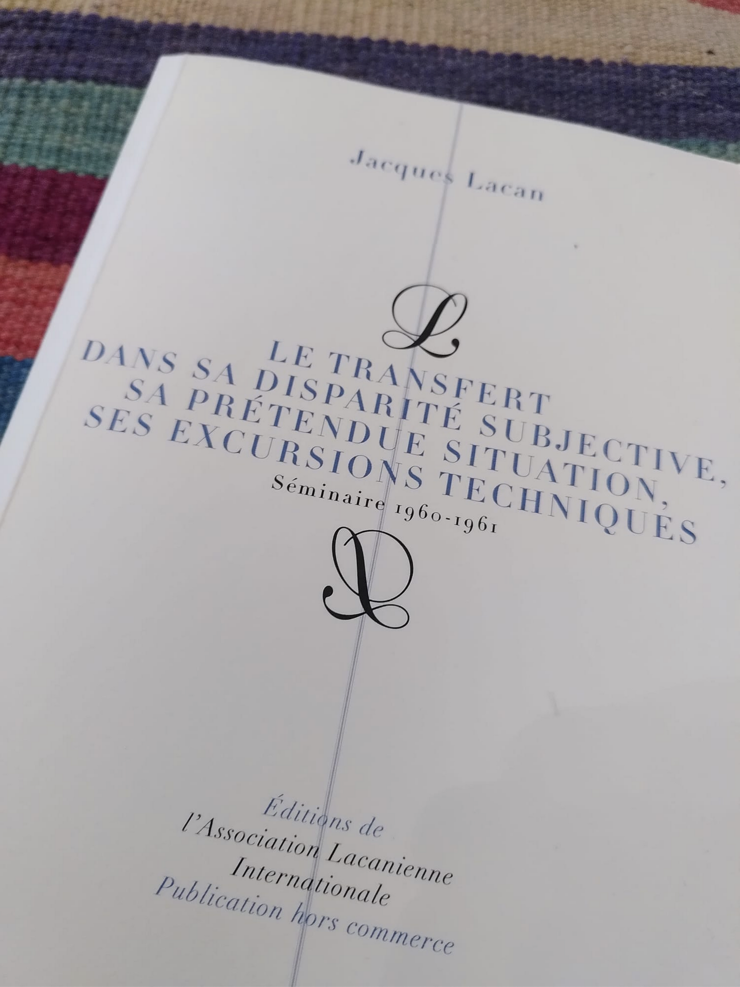Copertina del Seminario di Lacan sul Transfert pubblicato dall'Associazione lacaniana internazionale di Parigi